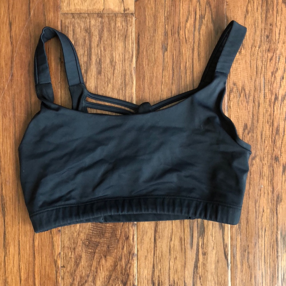 Onzie Black sports bra size S/M